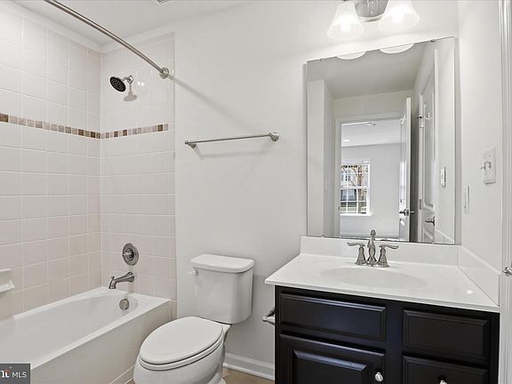 5th image of 5611 Woodyard Rd