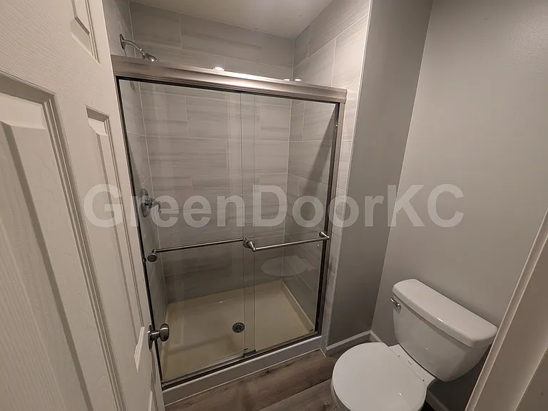 16520 W 141st St — Photo 13