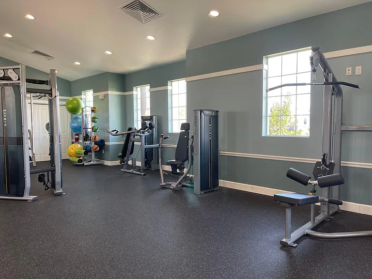 3276 Buoy Cir — Photo 43