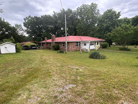 4th image of 654 & 652 Blackwell Den Rd