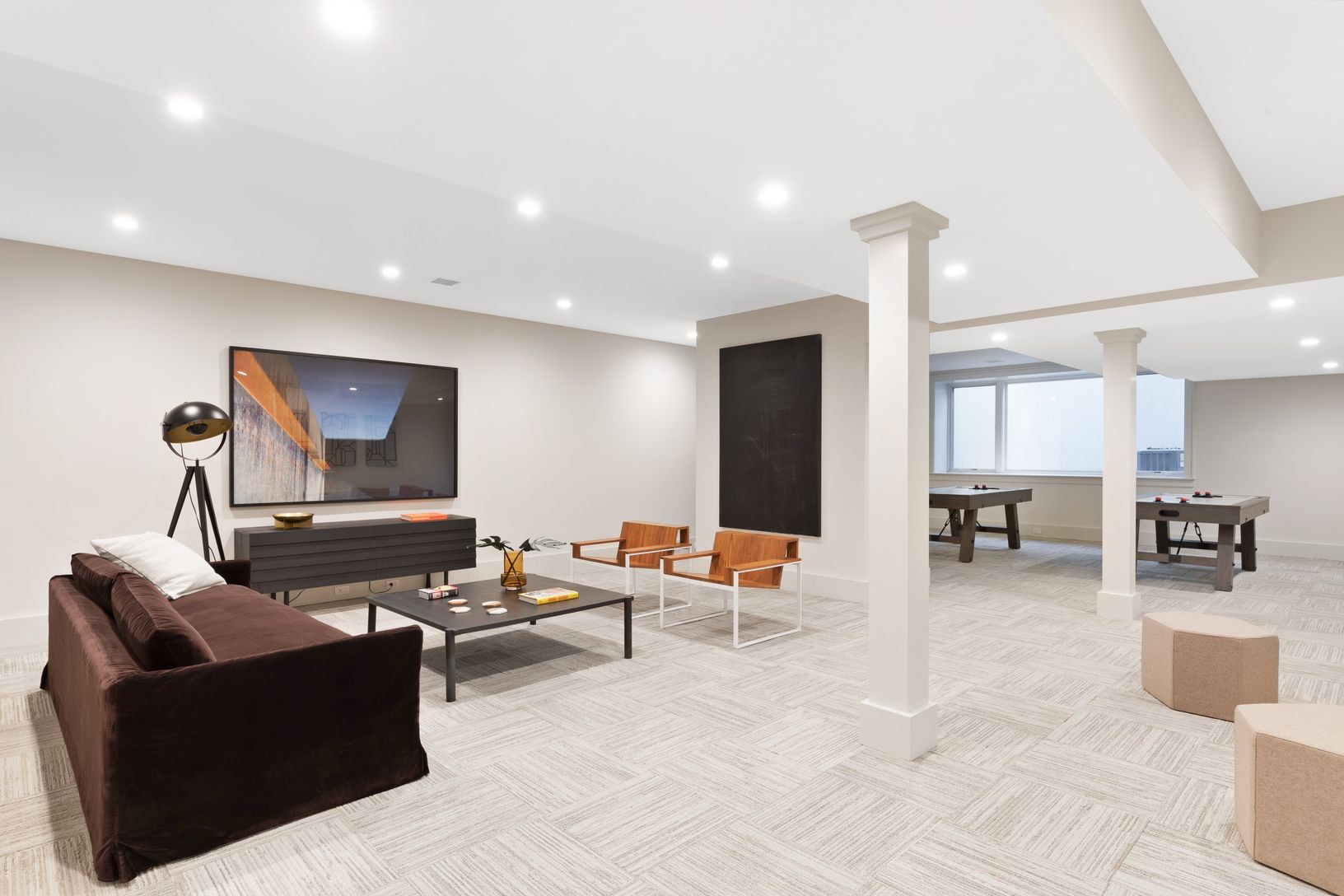  Finished Lower Level | 2400 Sq.Ft.