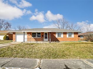 115 Silverstone Dr, Englewood, OH