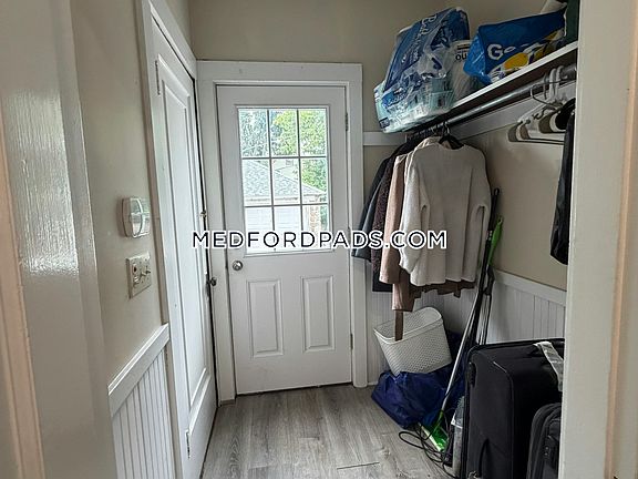 3rd image of 95 Winthrop St