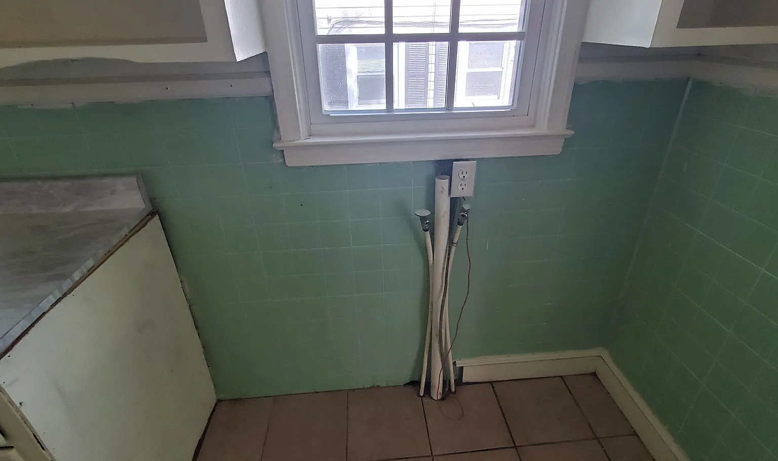 3 Bedroom 1 Bathroom House — Photo 3