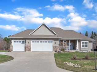 W8516 Creek Rd, Darien, WI 53114