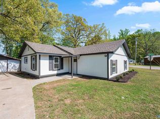 408 Manley Rd, Hazel Green, AL 35750