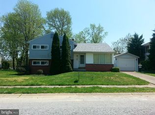 12 E Dickens Rd, Claymont, DE 19703