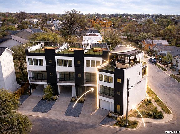 3rd image of 308 S Mesquite St #4
