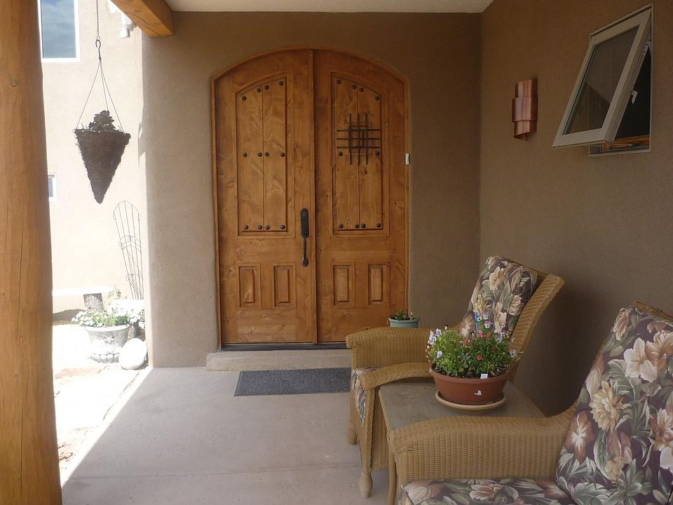 1st image of 3 Vista Llano Ct