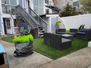 1817 N Lawndale Ave #1B, Chicago, IL 60647