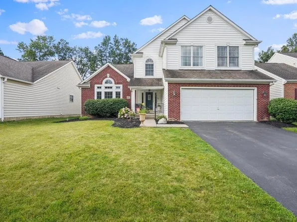 4493 Flower Garden Dr, New Albany, OH 43054