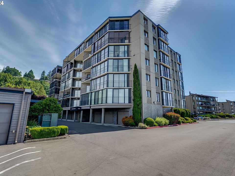 1st image of 5545 E Evergreen Blvd