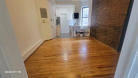 Rented by Chartwell Manhattan Realty