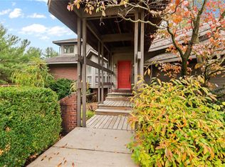 2 Lashley Estates Dr, Swansea, IL 62226