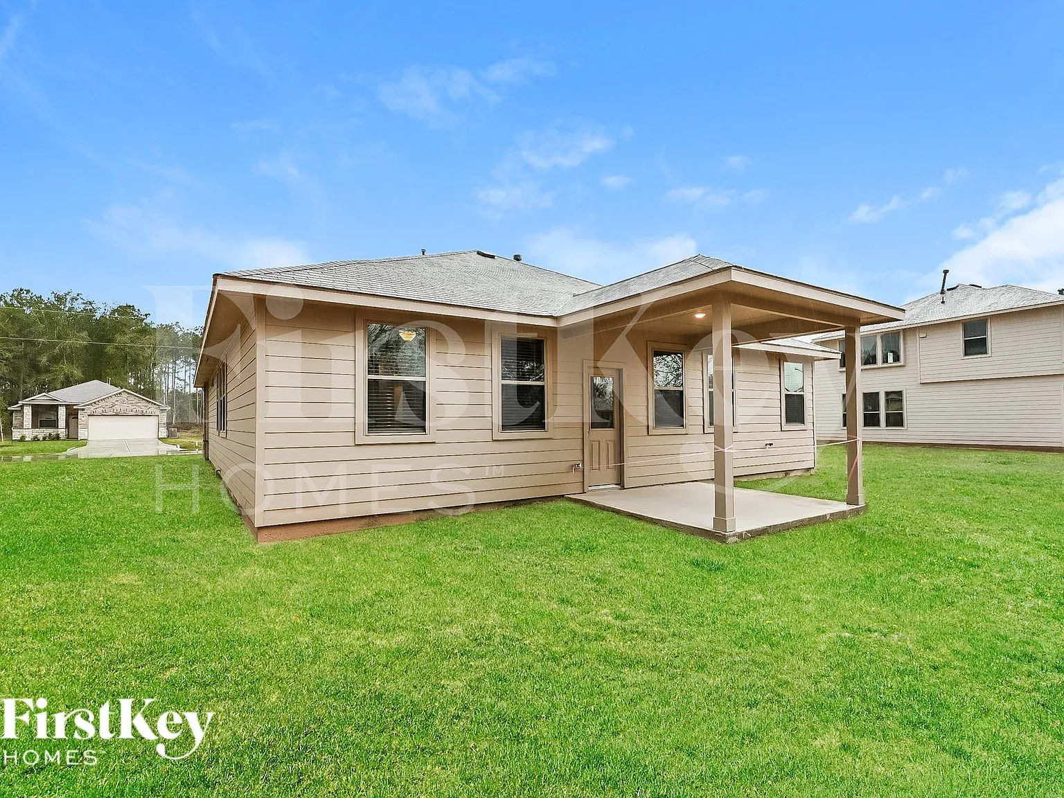 3 bed, 2.0 bath, 1619 sqft, $1,695 — Photo 1