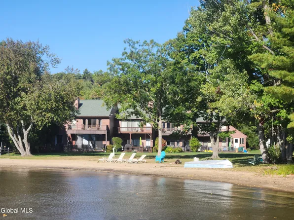 16 Locust Lane Unit 3, Hague, NY 12836