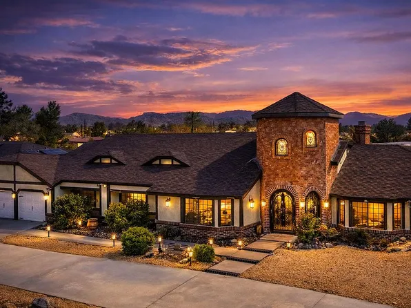 13889 Olathe Rd, Apple Valley, CA 92307