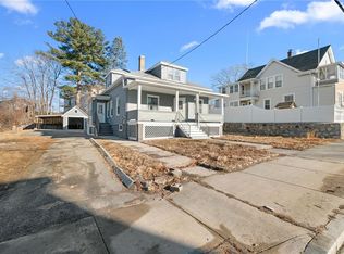 18 Aylsworth Ave, Woonsocket, RI 02895