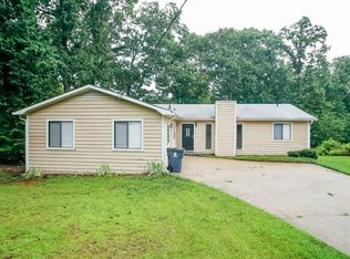 5804 W Amalfi Way, Douglasville, GA 30135
