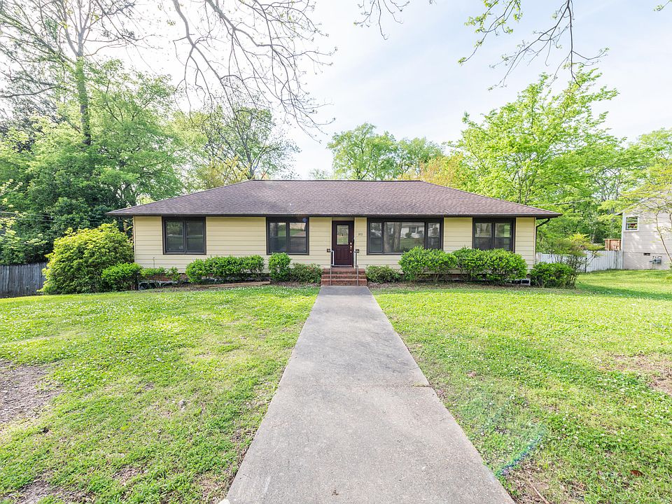 1st image of 302 Hillside Dr
