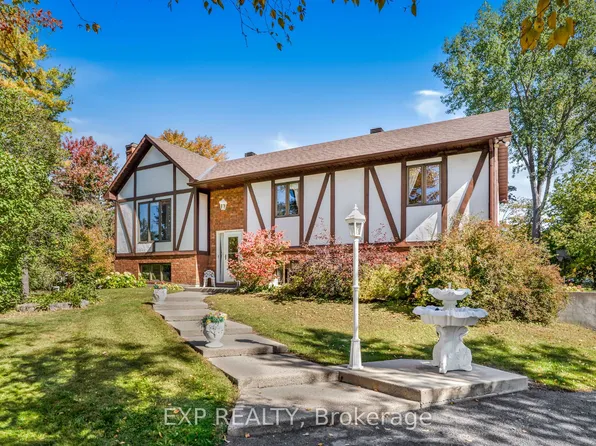 1887 Canaan Rd, Clarence Rockland, ON K4K 1K9
