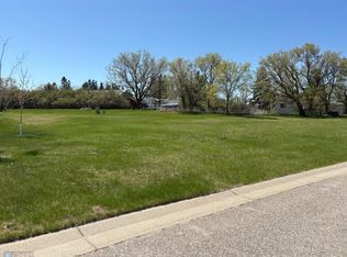 1111 Red Willow Cir, Frazee, MN 56544