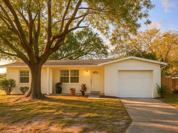 5008 27th Ave W, Bradenton, FL 34209