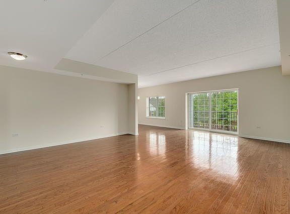 5th image of 446 McDaniels Cir APT 205