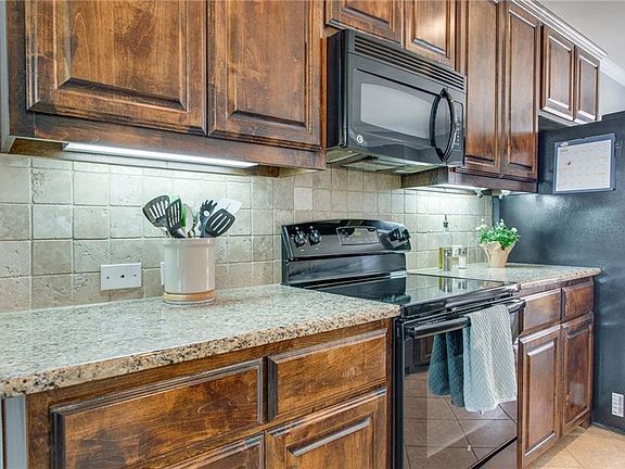 4th image of 2500 Rockbrook Dr #6A-79