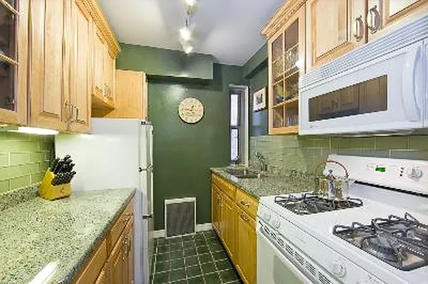 Sold by Corcoran | media 1