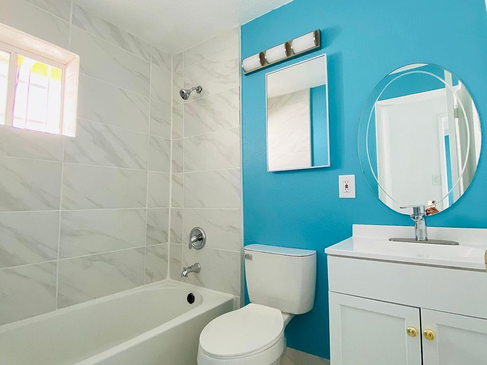 1st image of 250 W Philadelphia Ave #1
