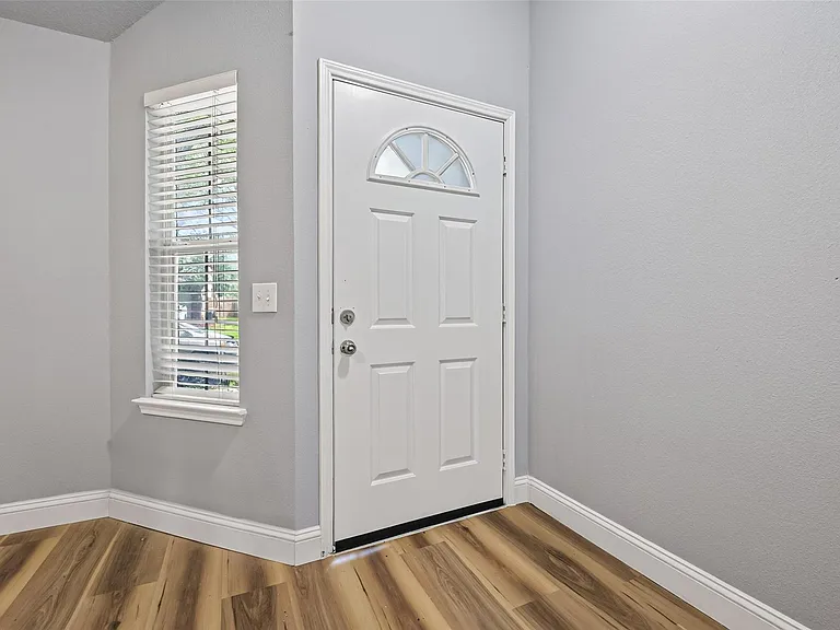 10430 Deer Br — Photo 4
