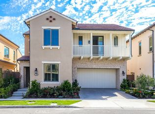 149 Roscomare, Irvine, CA 92602