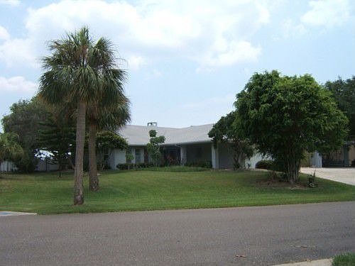 5th image of 1649 Sea Breeze Dr