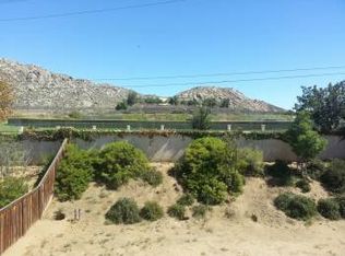 17592 Calle De Amigos, Moreno Valley, CA 92551