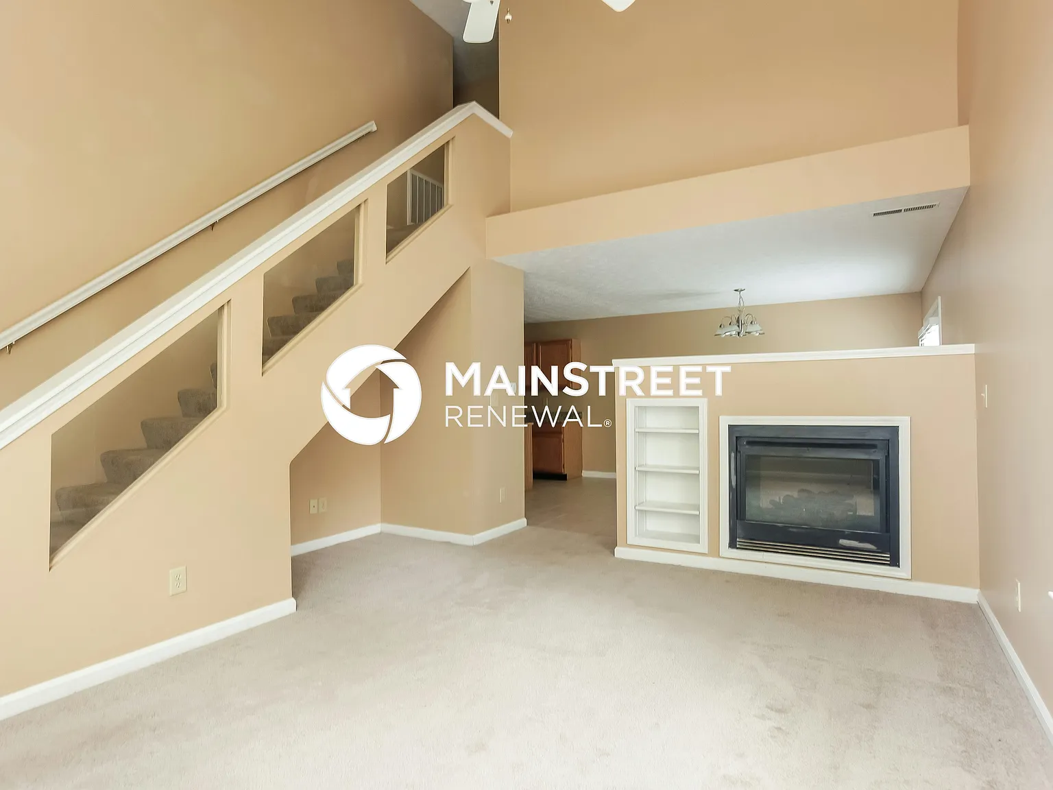 5061 Lewiston Dr — Photo 4