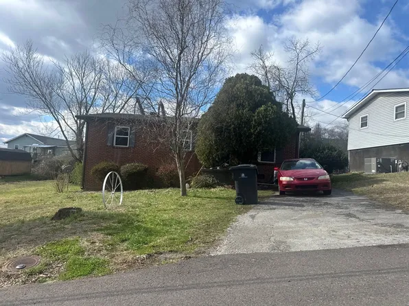 3401 McPherson St, Knoxville, TN 37921