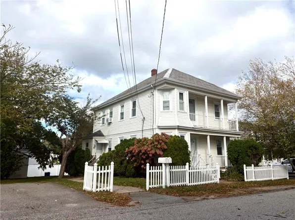 25 Colony St, Cranston, RI 02920