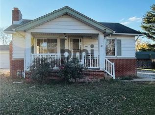 943 N 35th St, Decatur, IL 62521