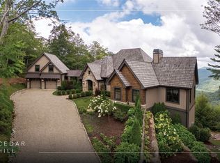 726 E Ridge Rd, Cashiers, NC 28717