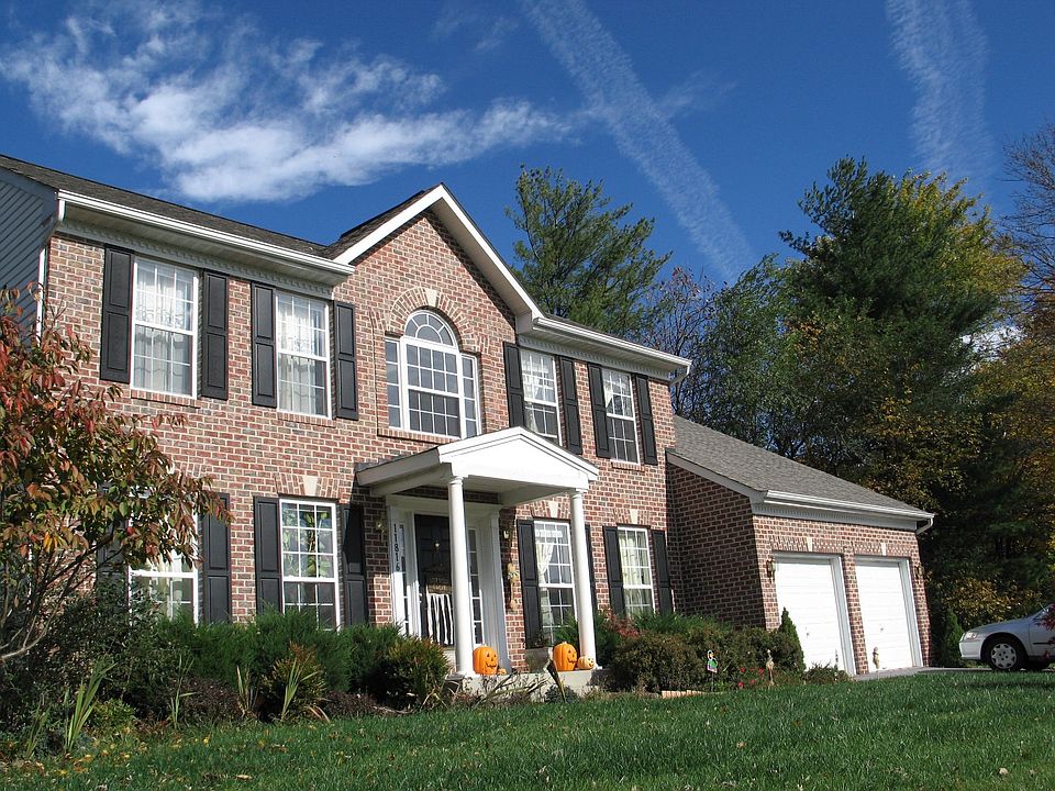 2nd image of 11816 Tall Timber Dr