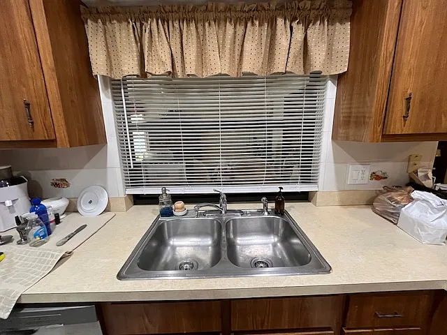 4 bed, 1839 sqft, $700 — Photo 4