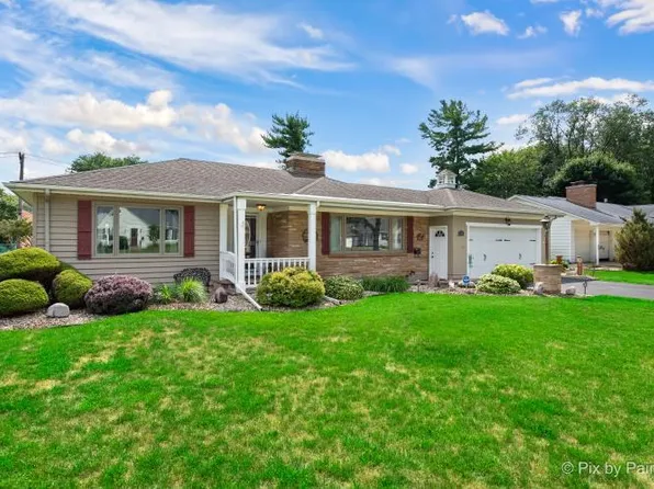 133 N Weston Ave, Elgin, IL 60123