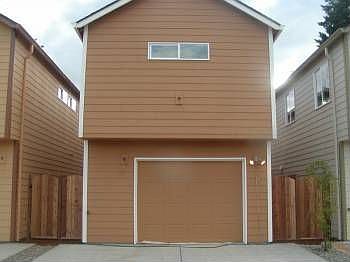 2nd image of 2564 SE 111th Ave