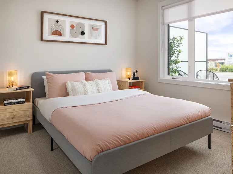 3554 Ryder Hesjedal Way — Photo 15