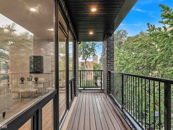 5th image of 4932 N Kenmore Ave #2S