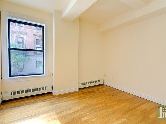 5th image of 17 Park Ave APT 802