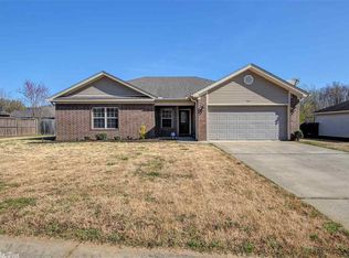 122 Magness Creek Dr, Cabot, AR 72023