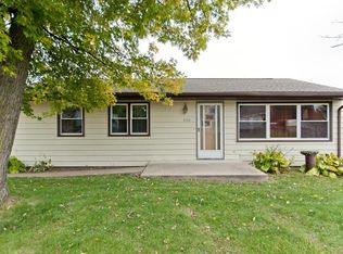3311 Southland St SW, Cedar Rapids, IA 52404