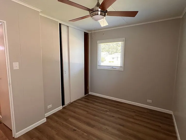 1522 Adams St — Photo 2
